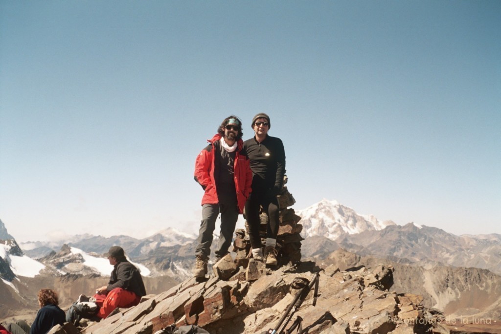 Jesús y Joaquín en la cima del Pico Austria, 5.320 mts.